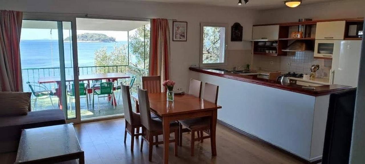 Apartments By The Sea Prizba, Korcula - 18219 Blato  Exterior foto